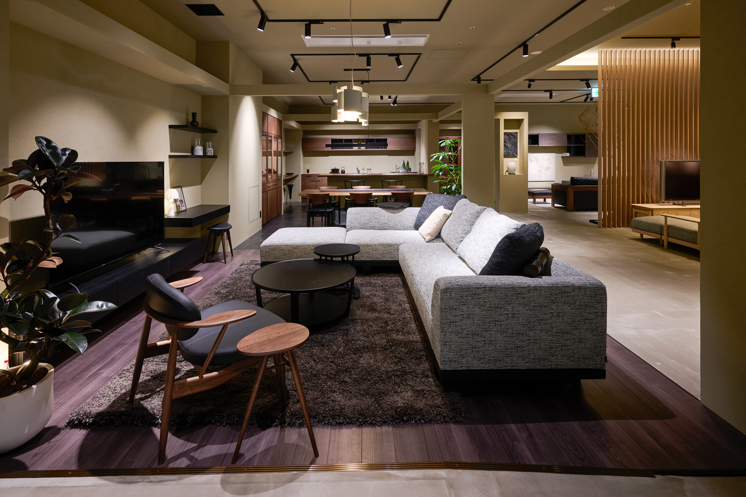 KASHIWA OSAKA ｜ BOSS STYLE・MODE